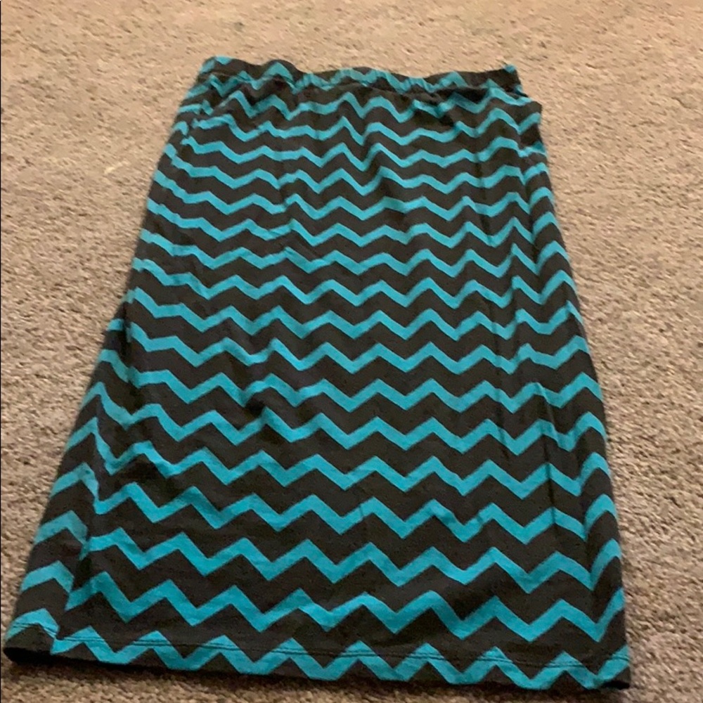 Knee length dressy skirt